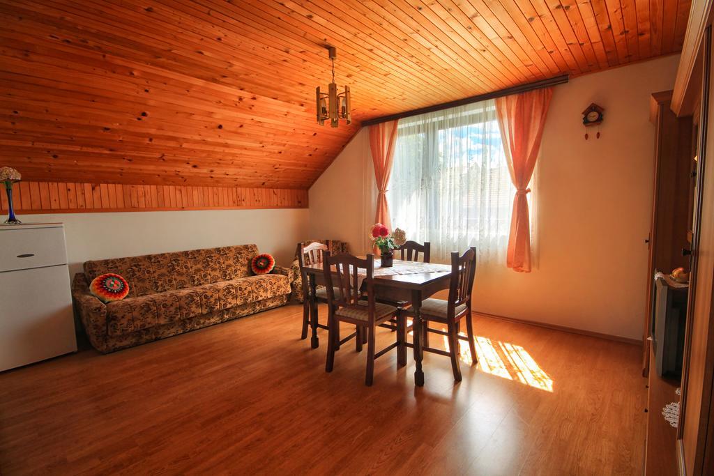Apartman Josipa Дрежник Град Экстерьер фото